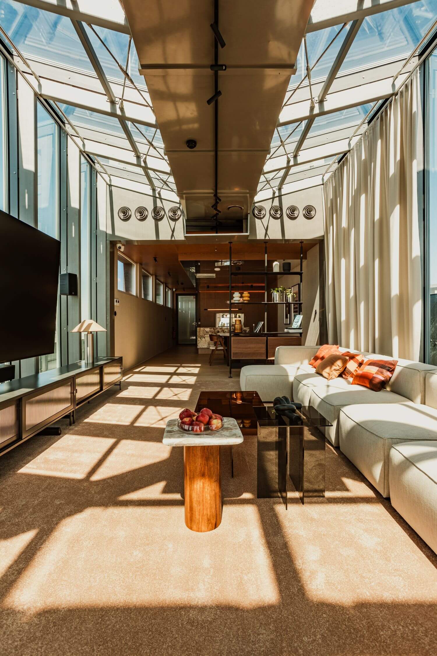 Olimpijska B Sky Bar mid 08