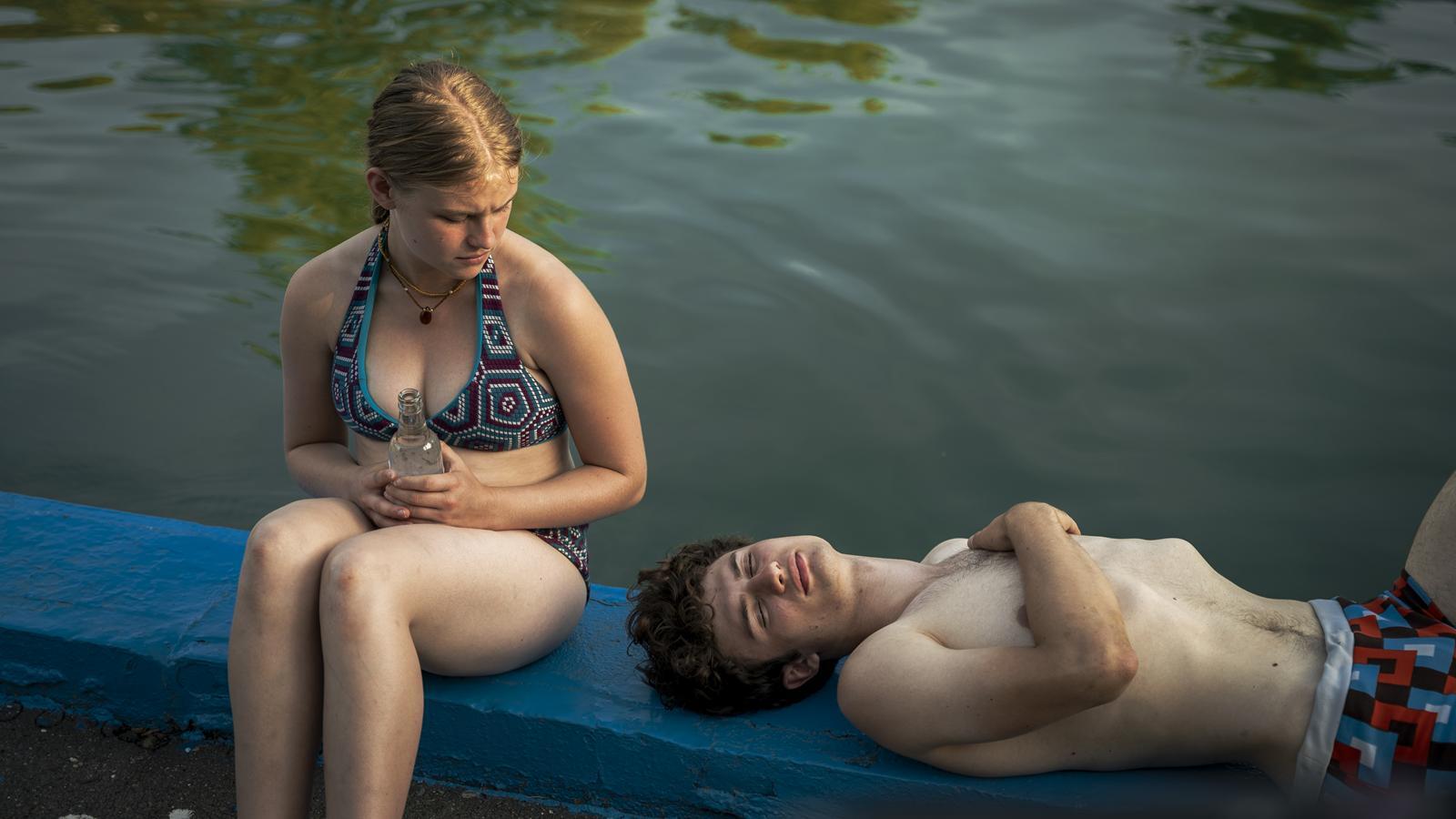 Serial "Ołowiane dzieci", basen