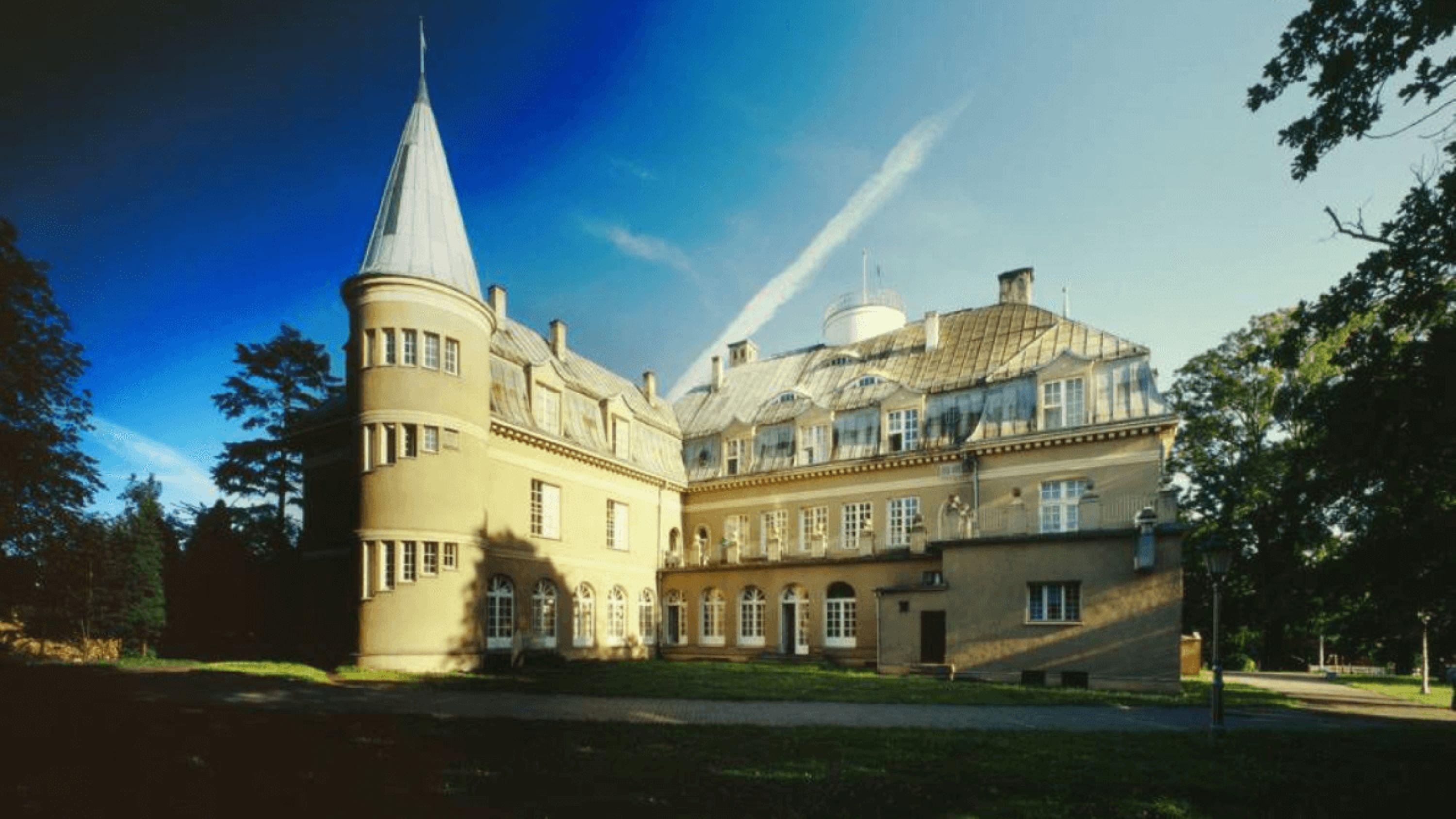 Pałac Baildonów w Łubiu