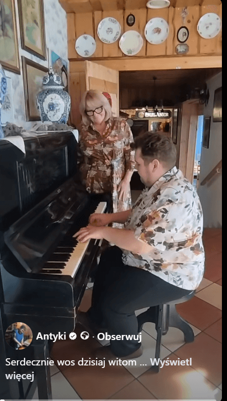 Pan Babcia gra i spiewa