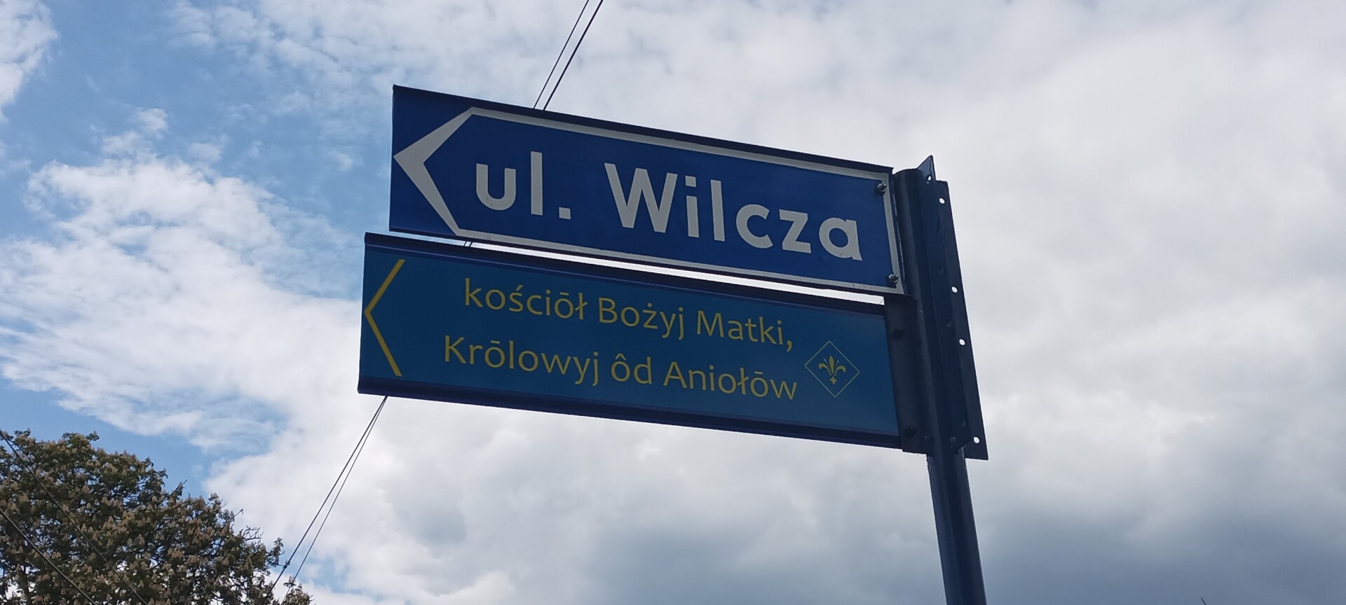 Parafia w Wilkowyjach