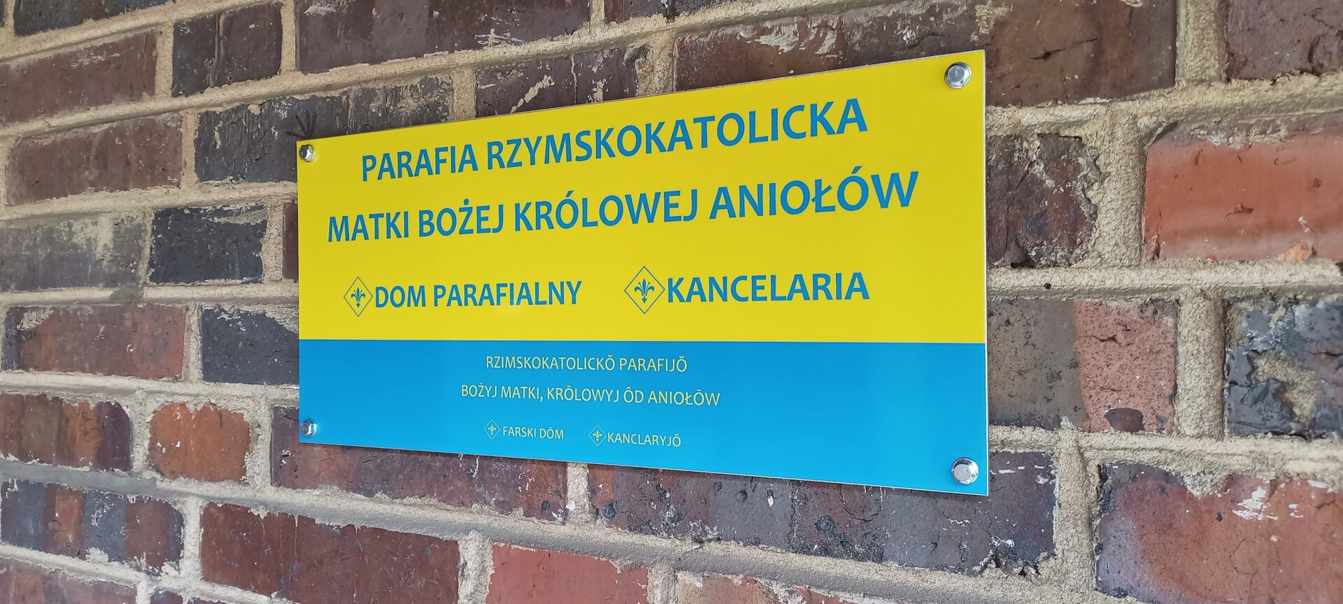 Parafia w Wilkowyjach