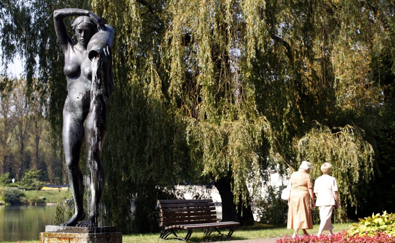 Pierwsza Dziewczyna z Dzbanem, skradziona w 2016 roku