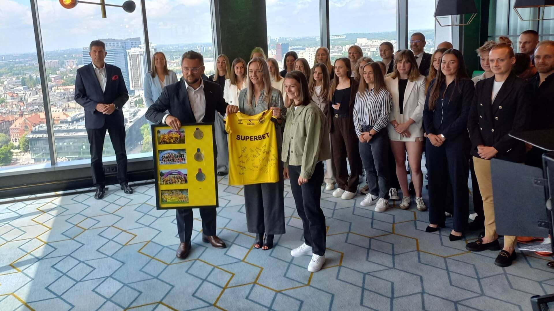 Piłkarki GKS Katowice spotkały się z prezydentem Katowic