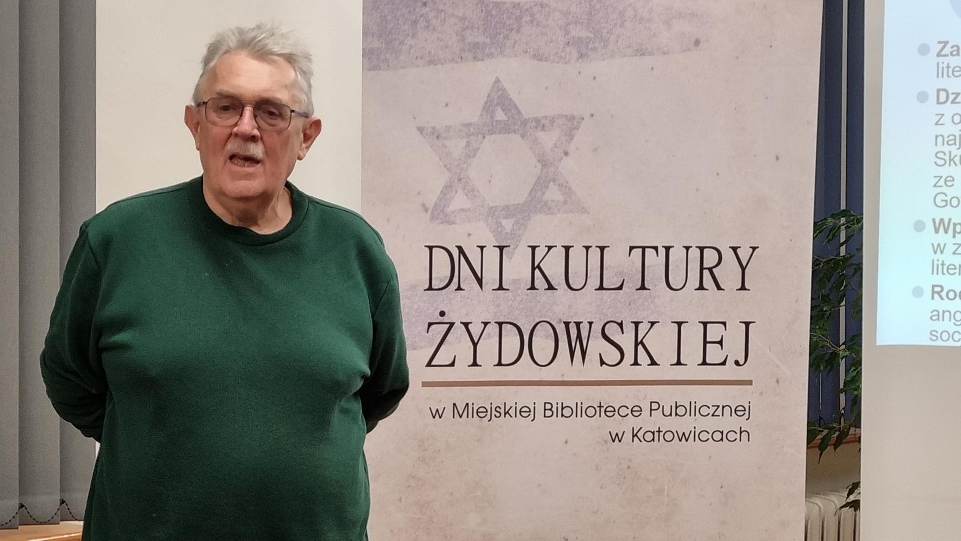 Piotr Fuglewicz podczas prelekcji