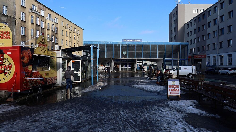 Plac Oddziałów Młodzieży Powstańczej, Katowice