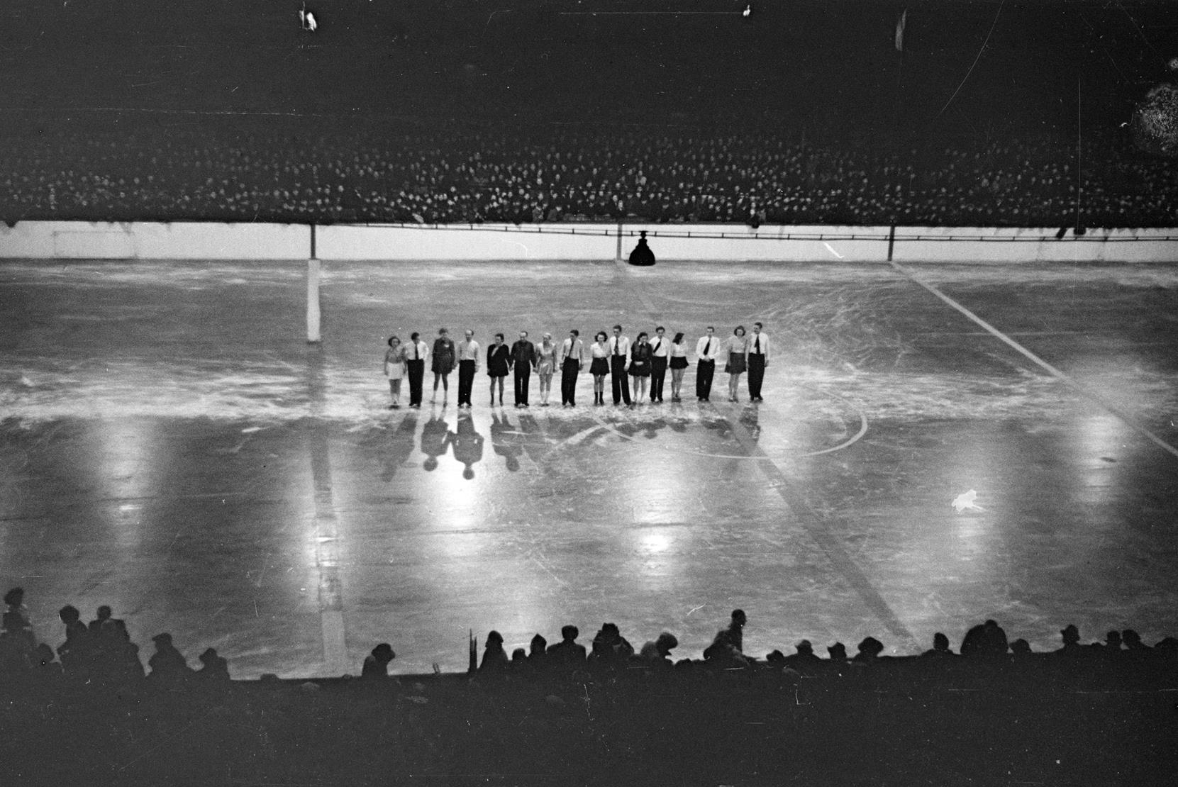 Podczas otwarcia Torkatu, lata 1949-1950