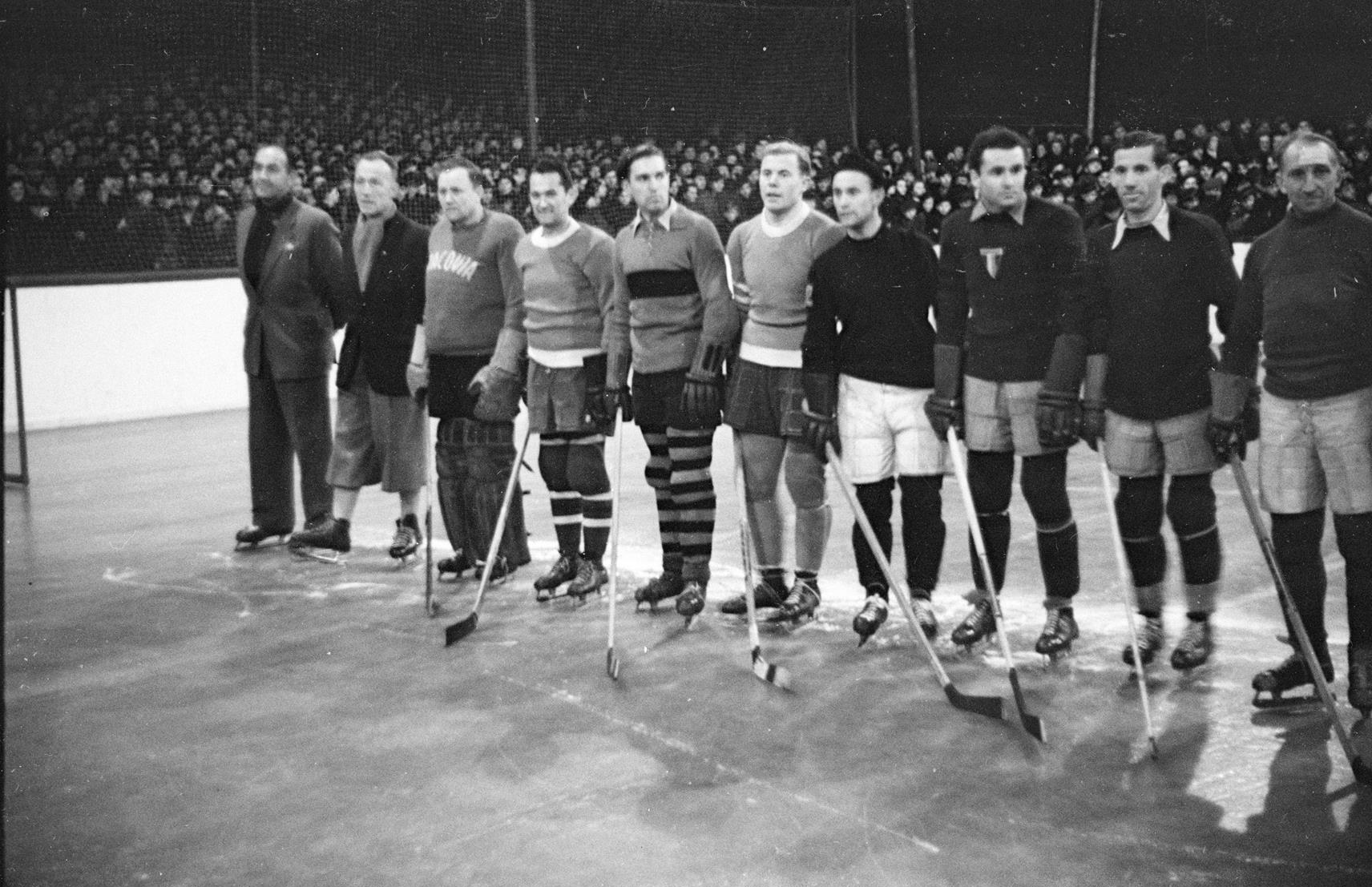 Podczas otwarcia Torkatu, lata 1949-1950