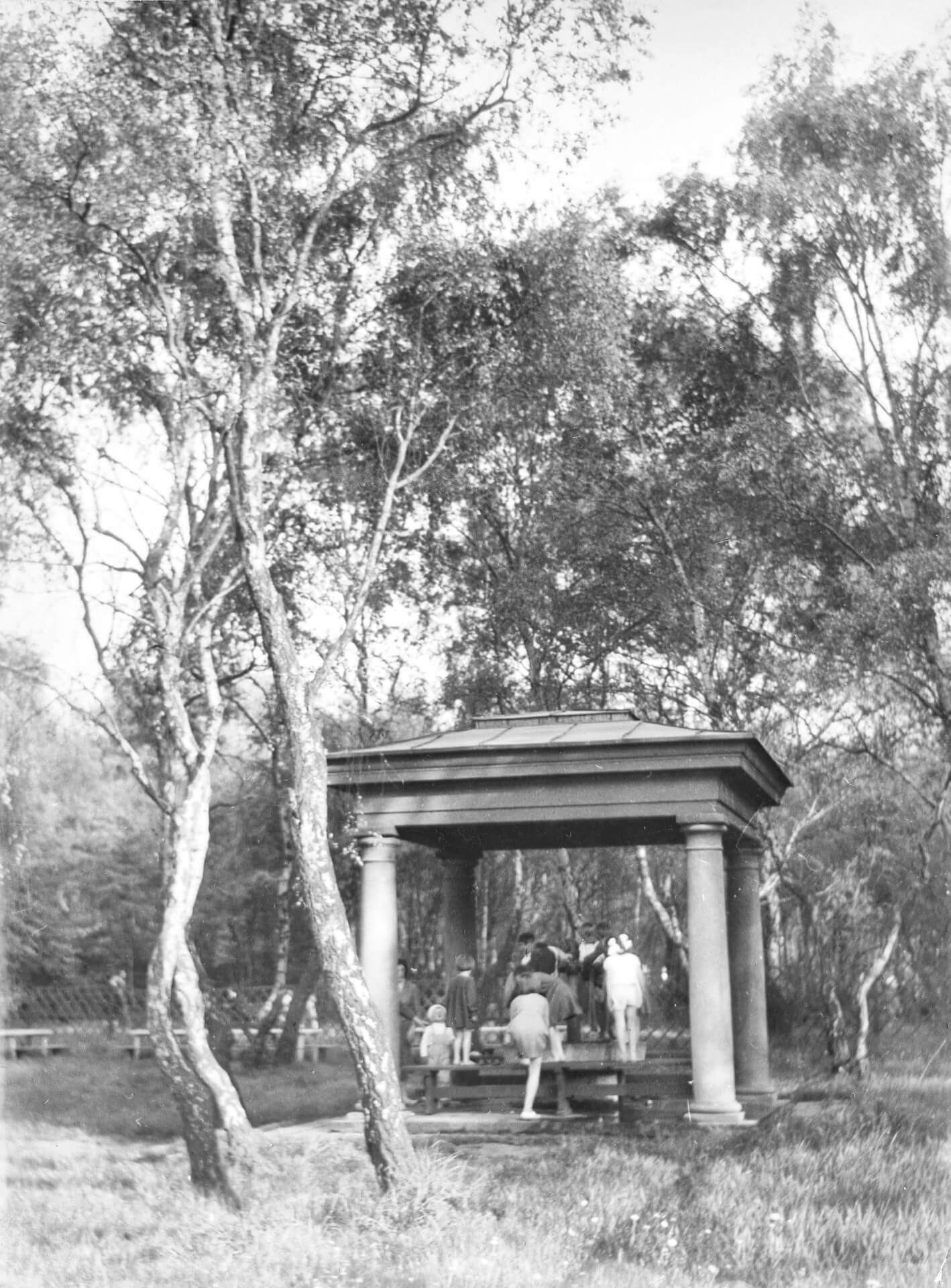 Pojnik przy Terenach Dziecięcych WPKiW