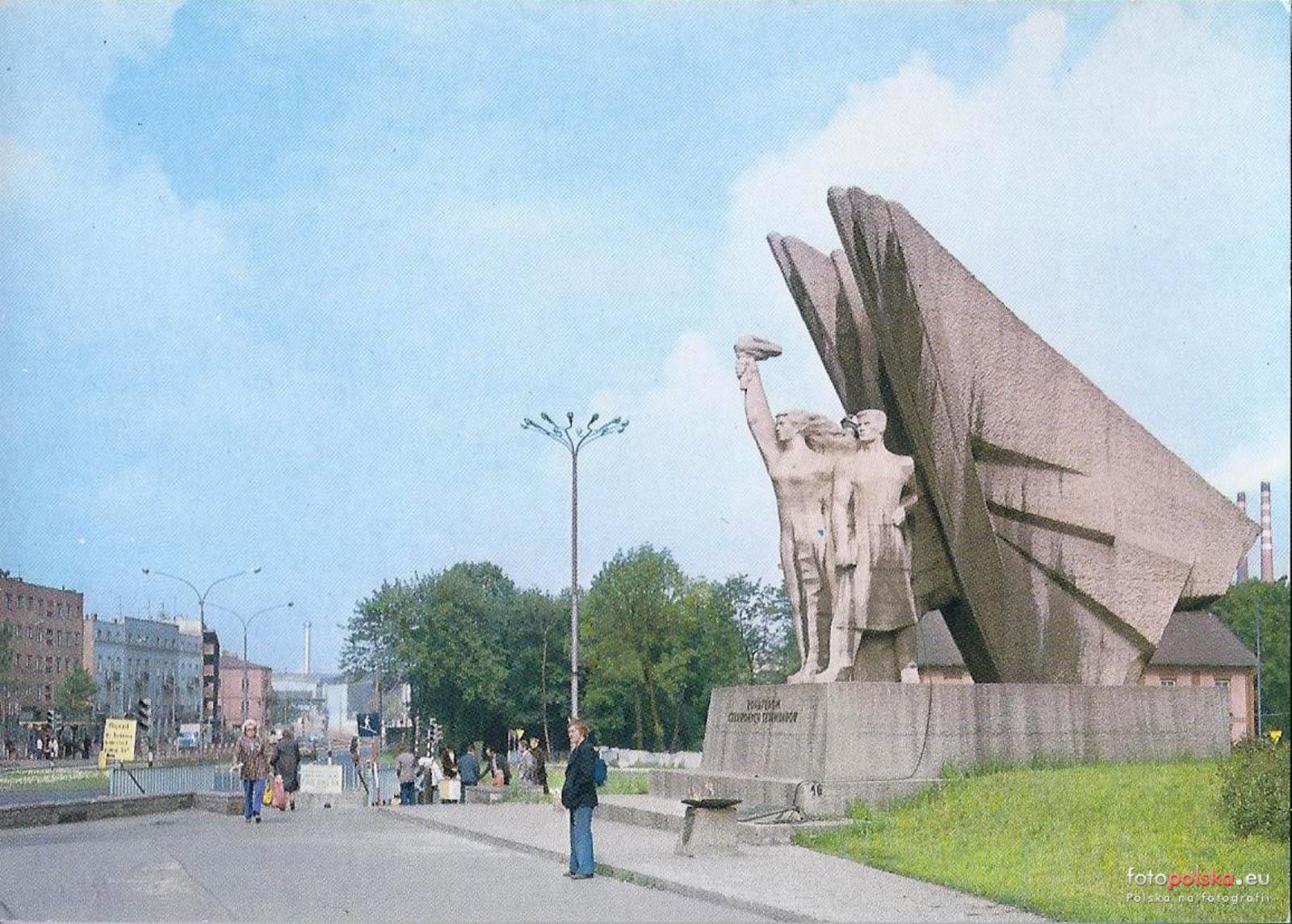 Pomnik Bohaterom Czerwonych Sztandarow 1150401 Fotopolska Eu Copy