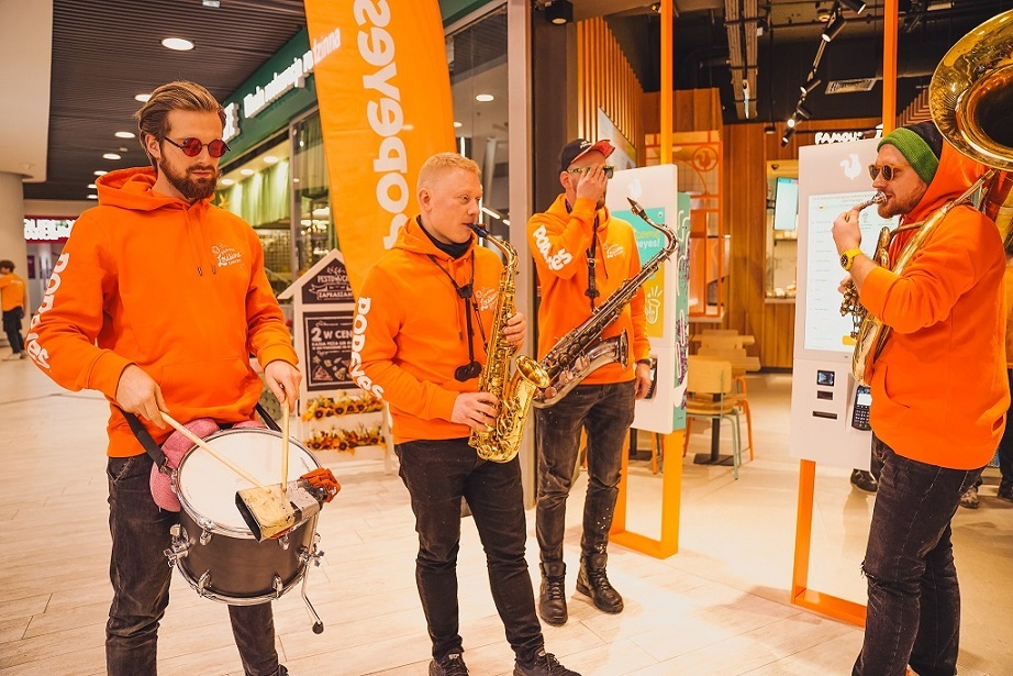 Popeyes Blue City brass band