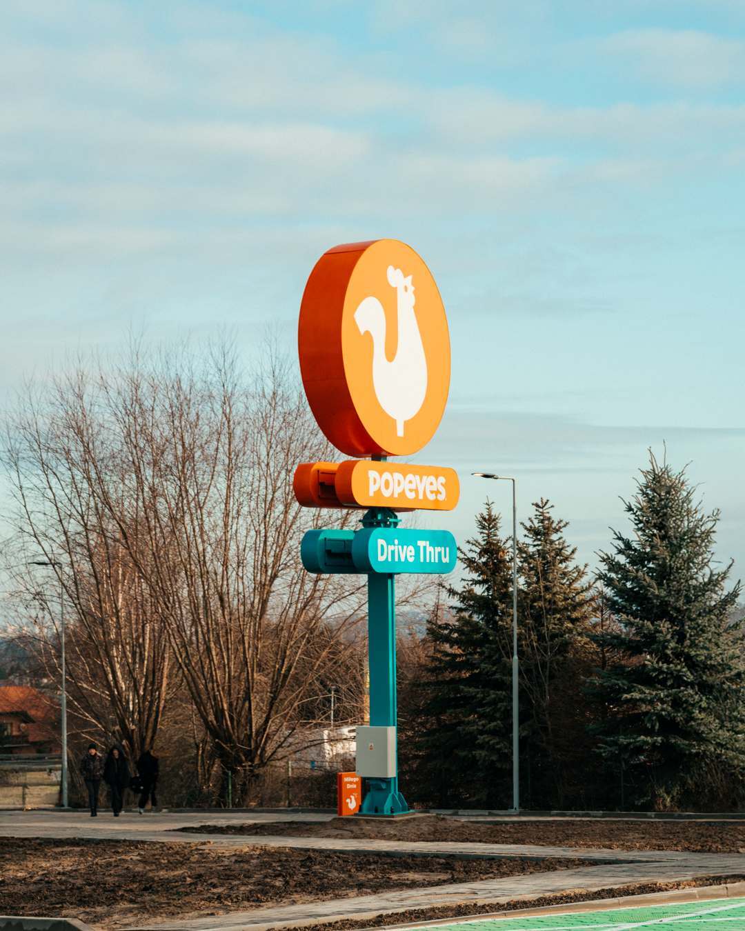 Popeyes Drive Thru