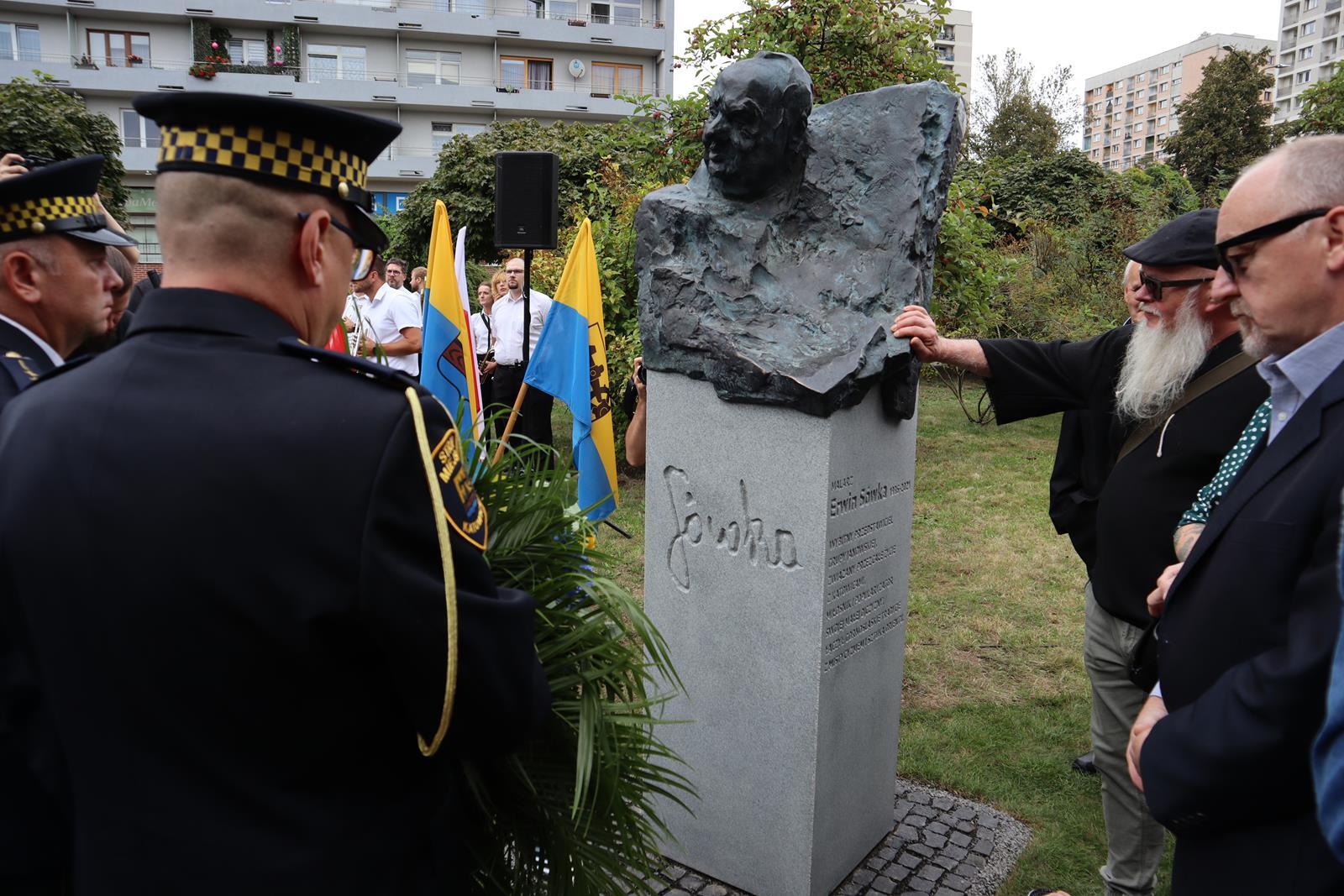 Popiersie Erwina Sowki Galeria Artystyczna Katowice 05