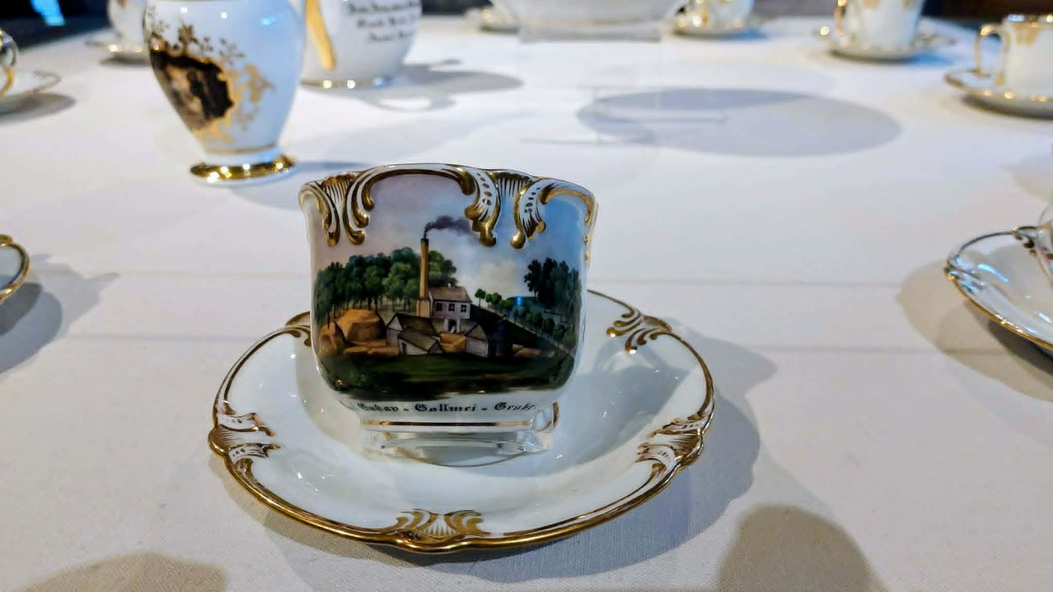 Porcelanowy serwis Carnalla 1