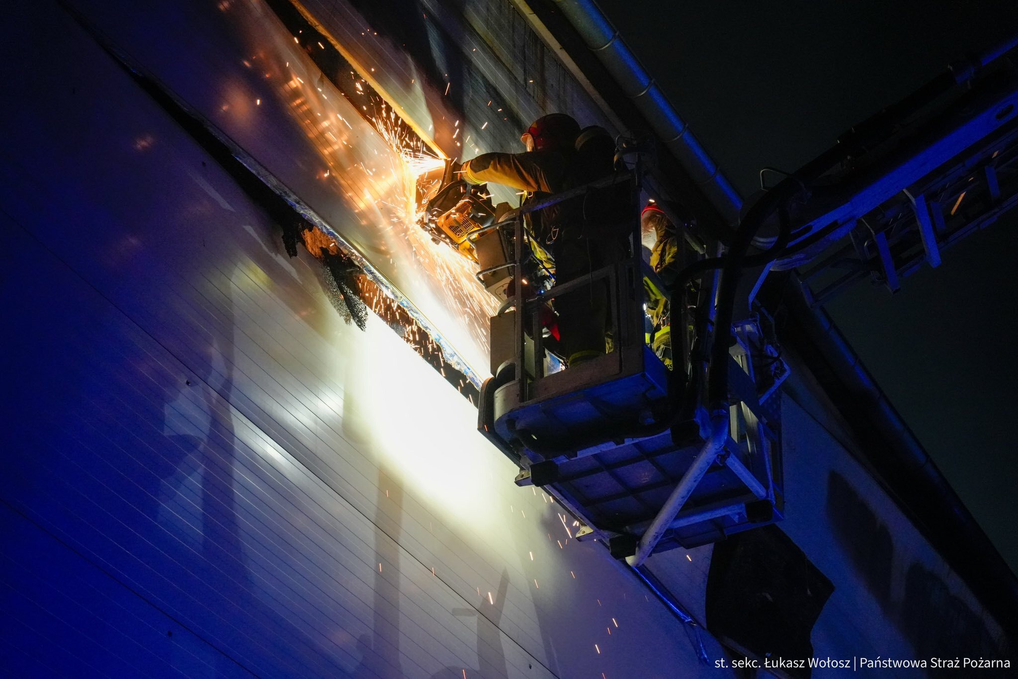 Pożar hali w Alekandrii Pierwszej