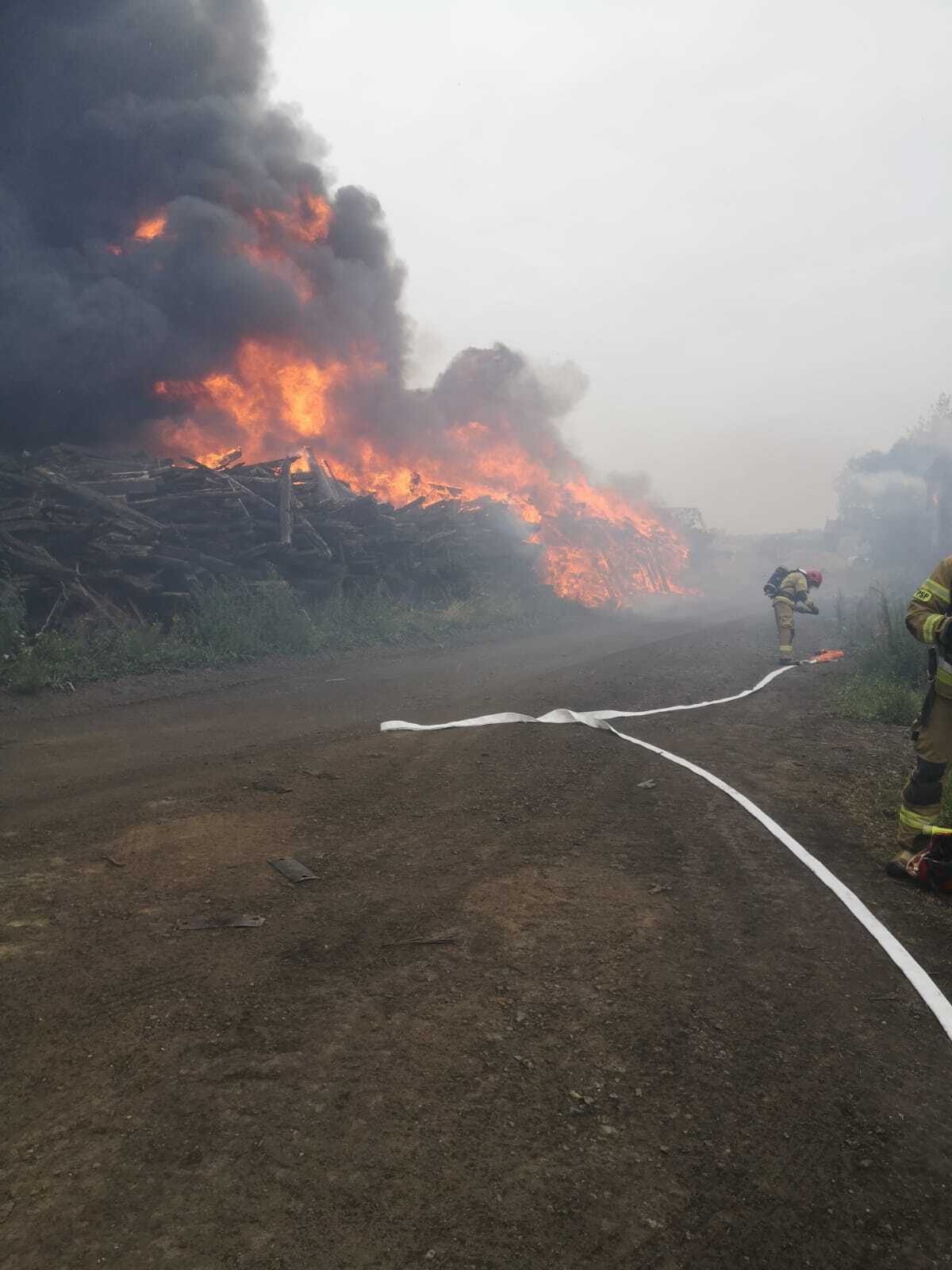 Pożar podkładów kolejowych, Katowice