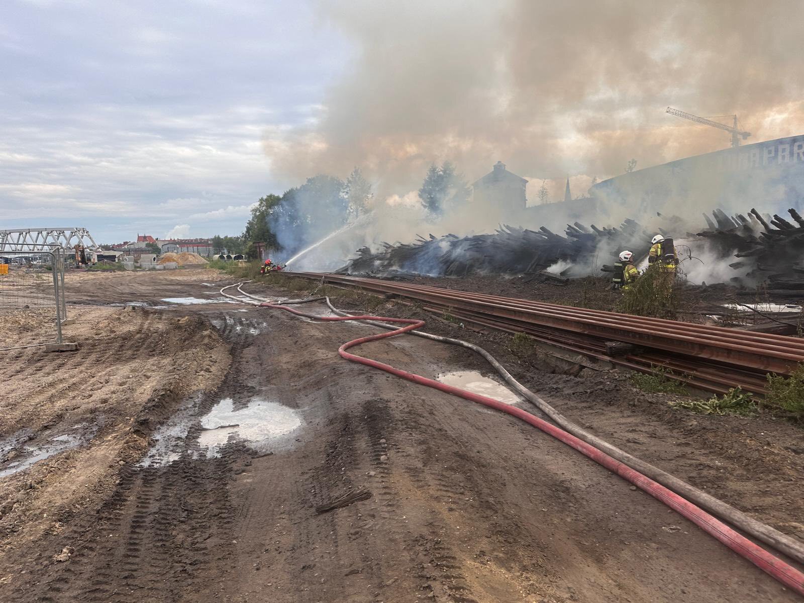 Pożar podkładów kolejowych, Katowice