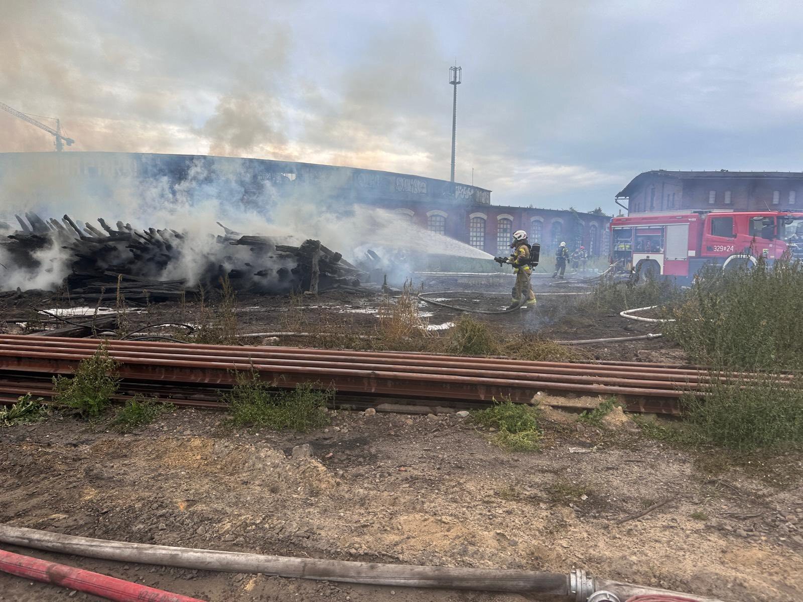 Pożar podkładów kolejowych, Katowice