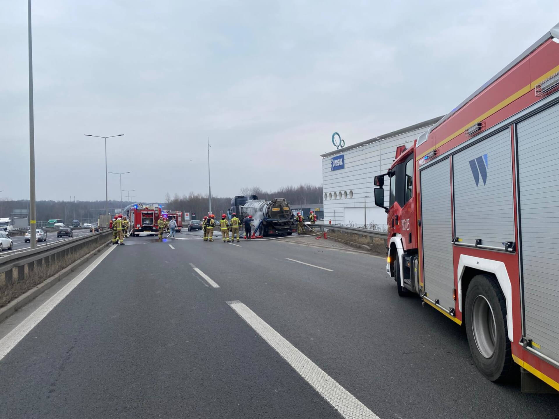Pożar cysterny na autostradzie A4