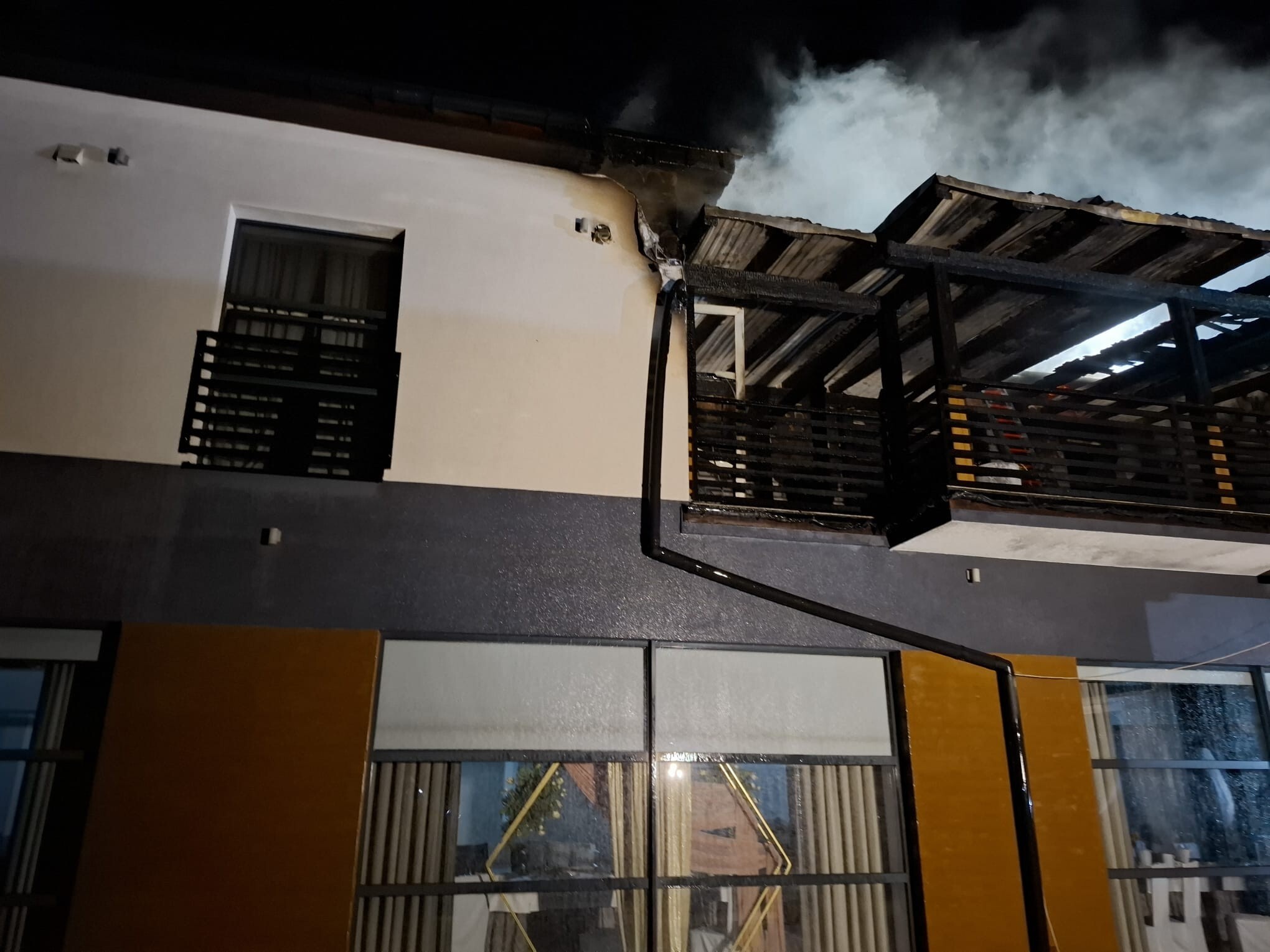 Pożar domu przyjęć w Mszanie