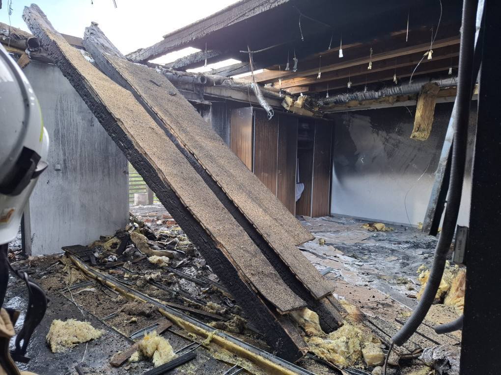 Pożar domu przyjęć w Mszanie