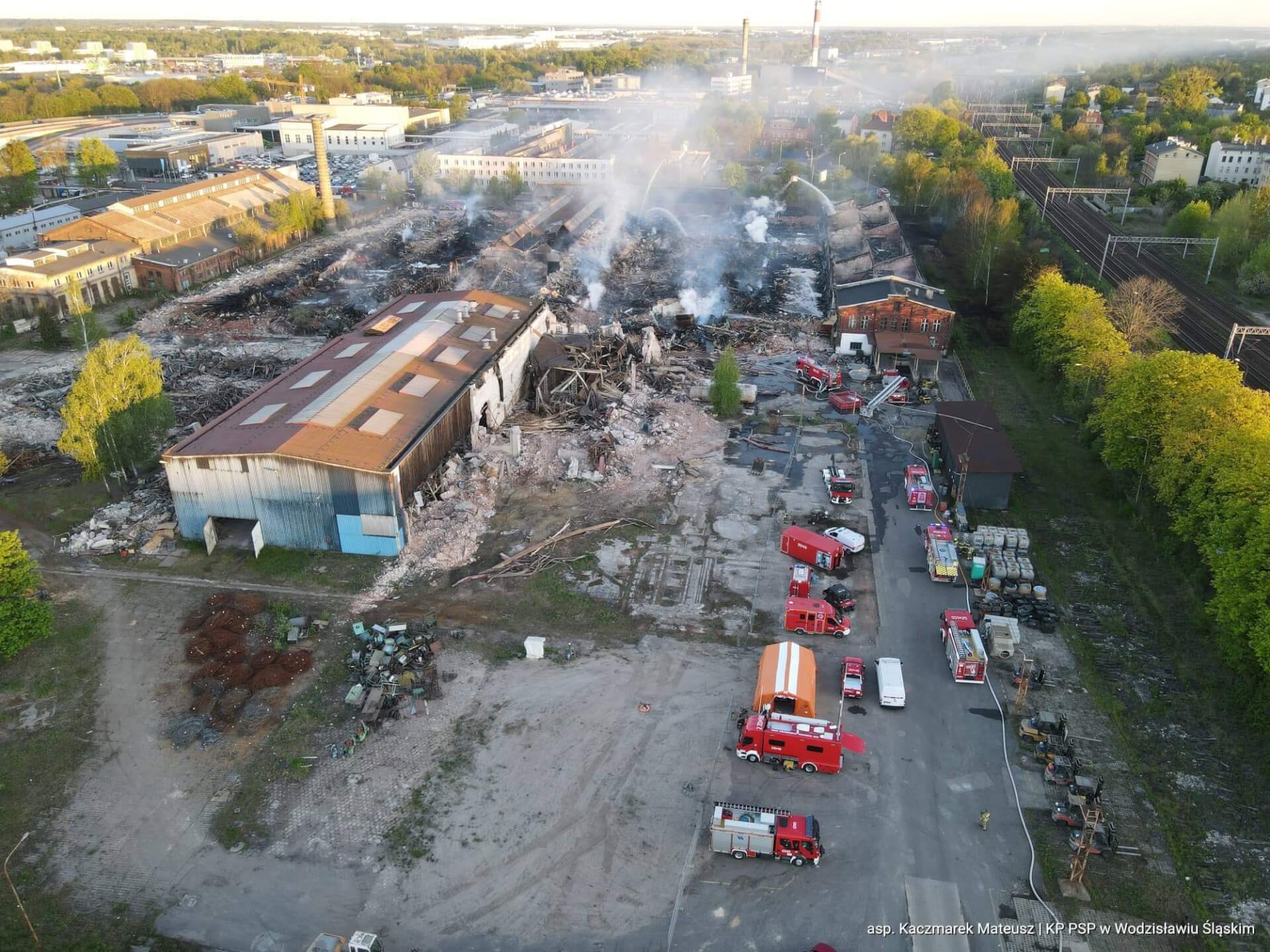 Pożar hali w Gliwicach