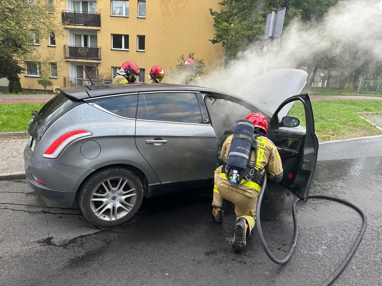 Pożar samochodu w Mysłowicach