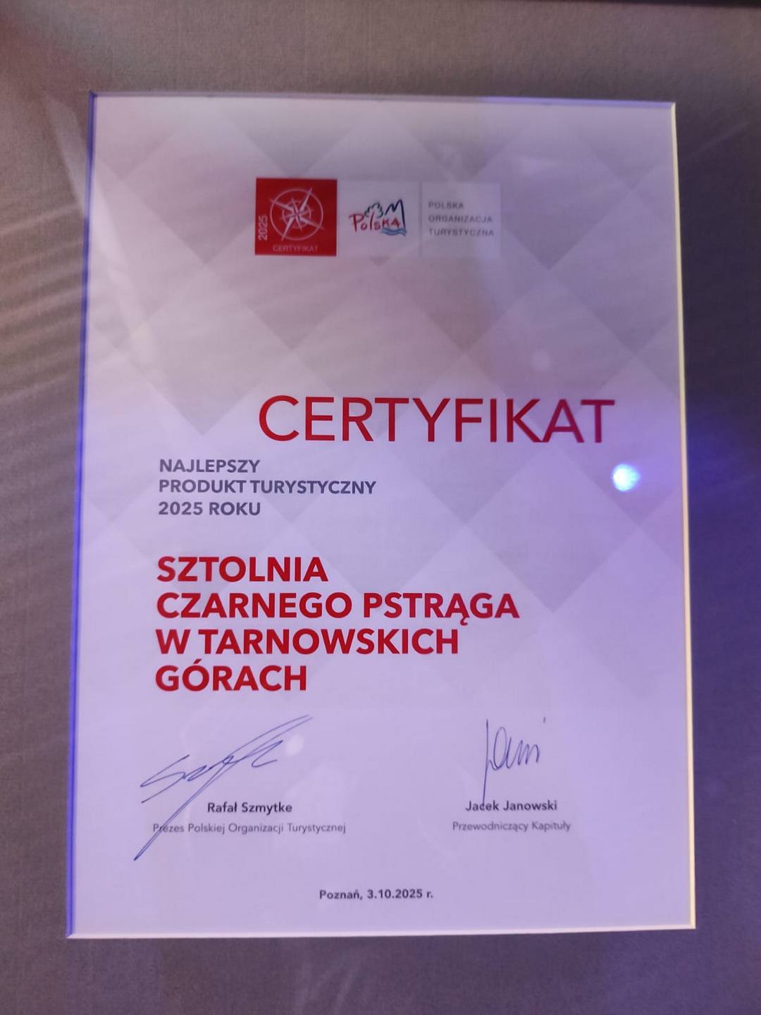 Certyfikat – Najlepszy Produkt Turystyczny 2025 dla Sztolni Czarnego Pstrąga. 3 października 2025.