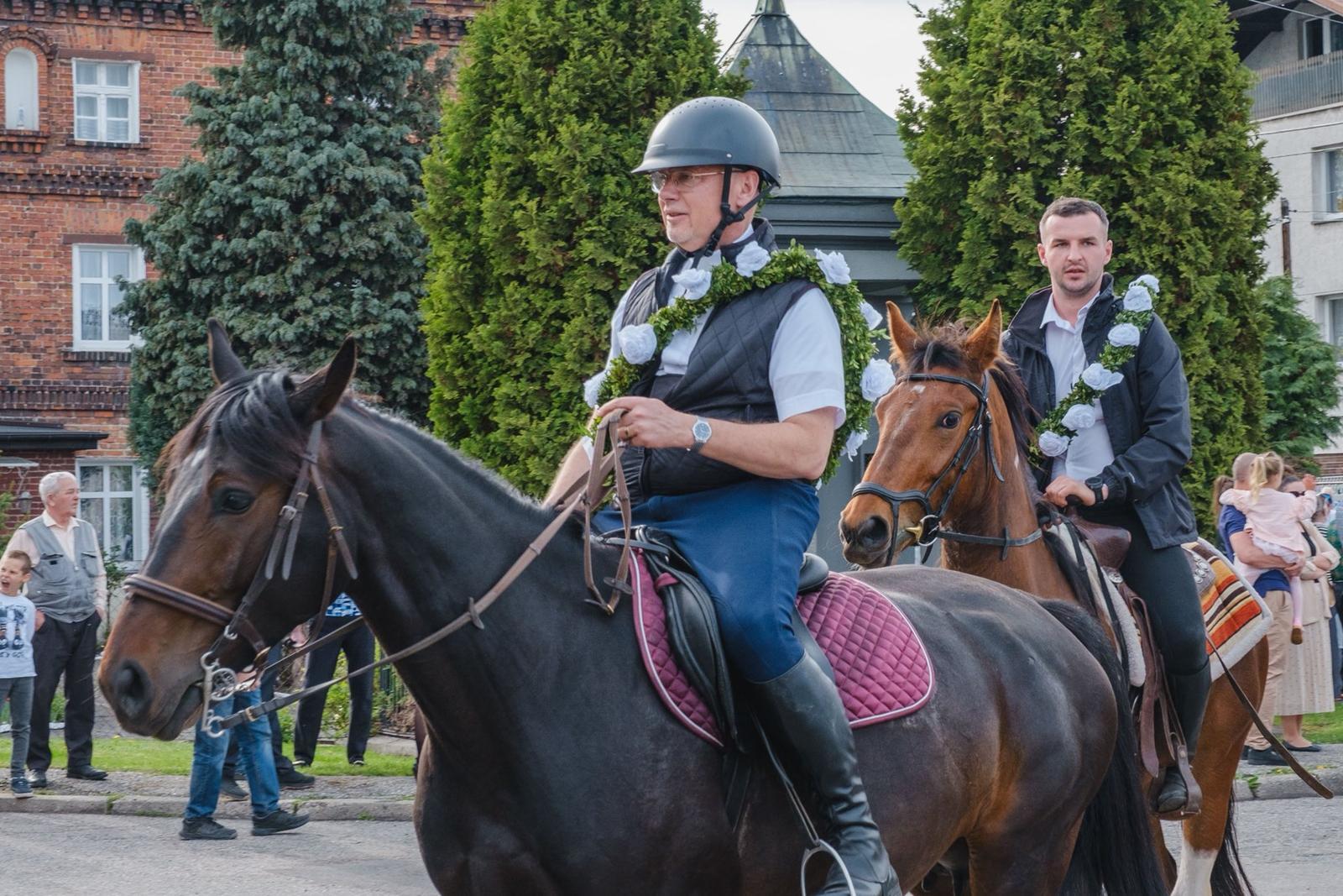 Procesja konna Ostropa 11