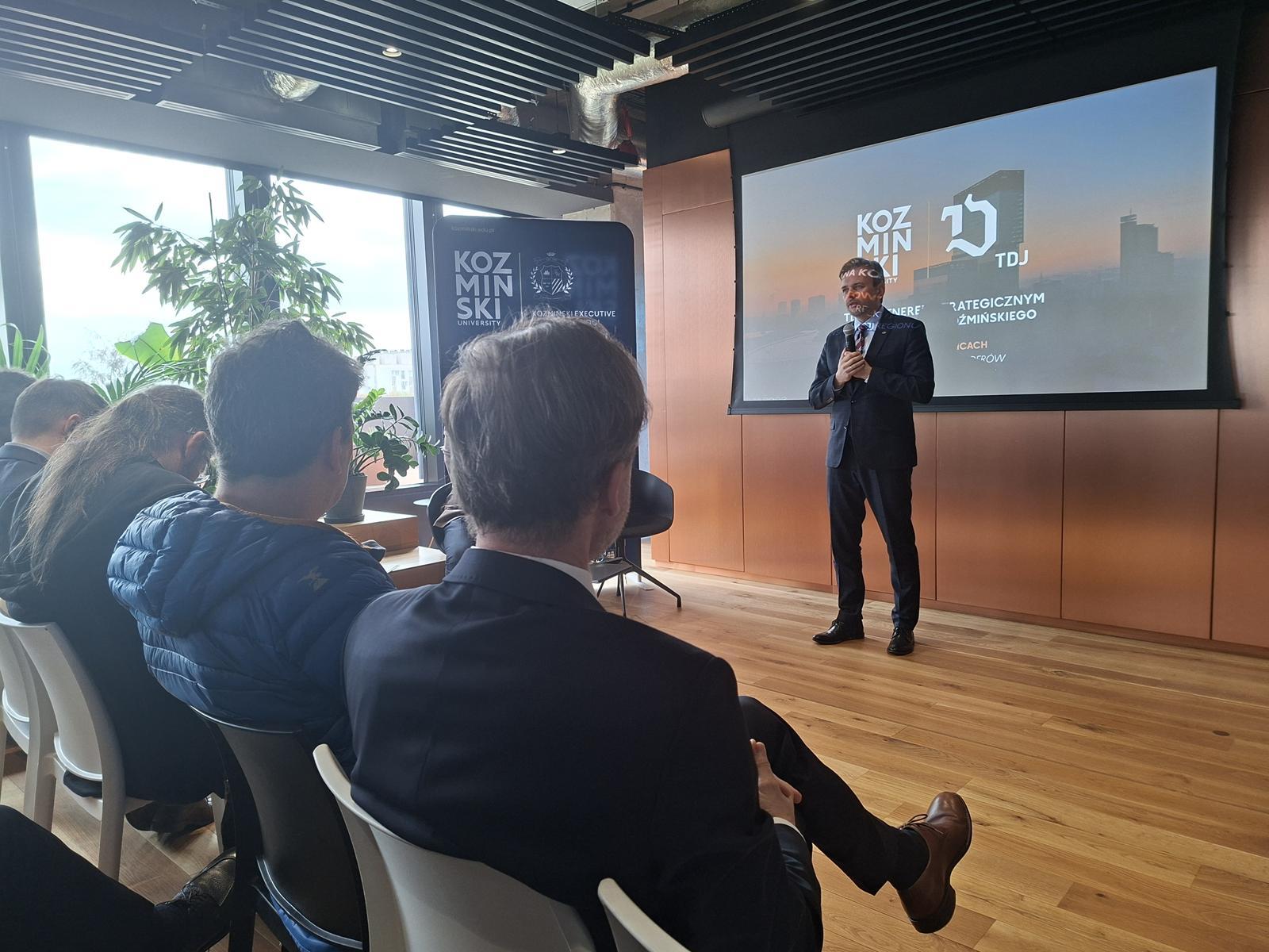 Prof. Grzegorz Mazurek, rektor Akademii Koźmińskiego