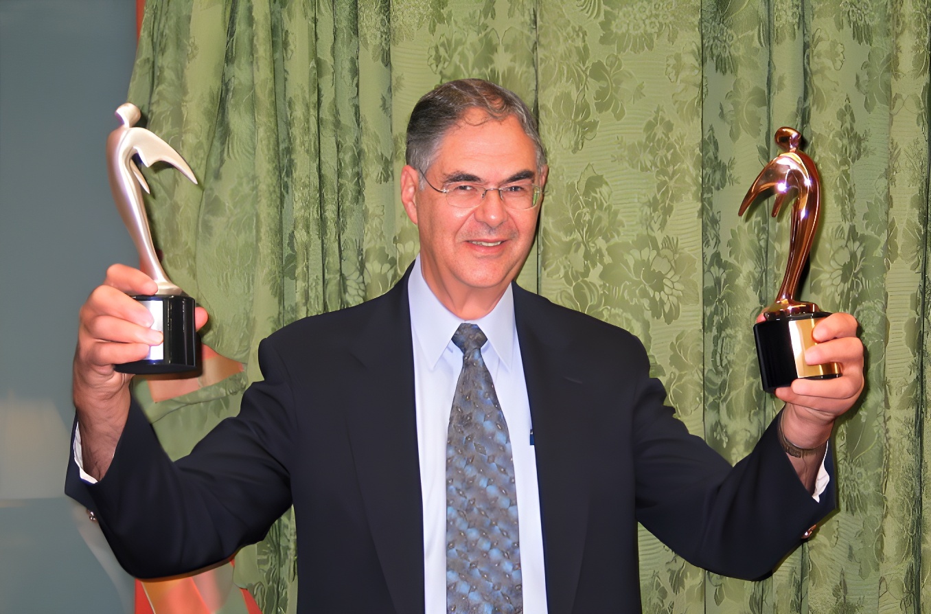 Profesor Leon Chamenides
