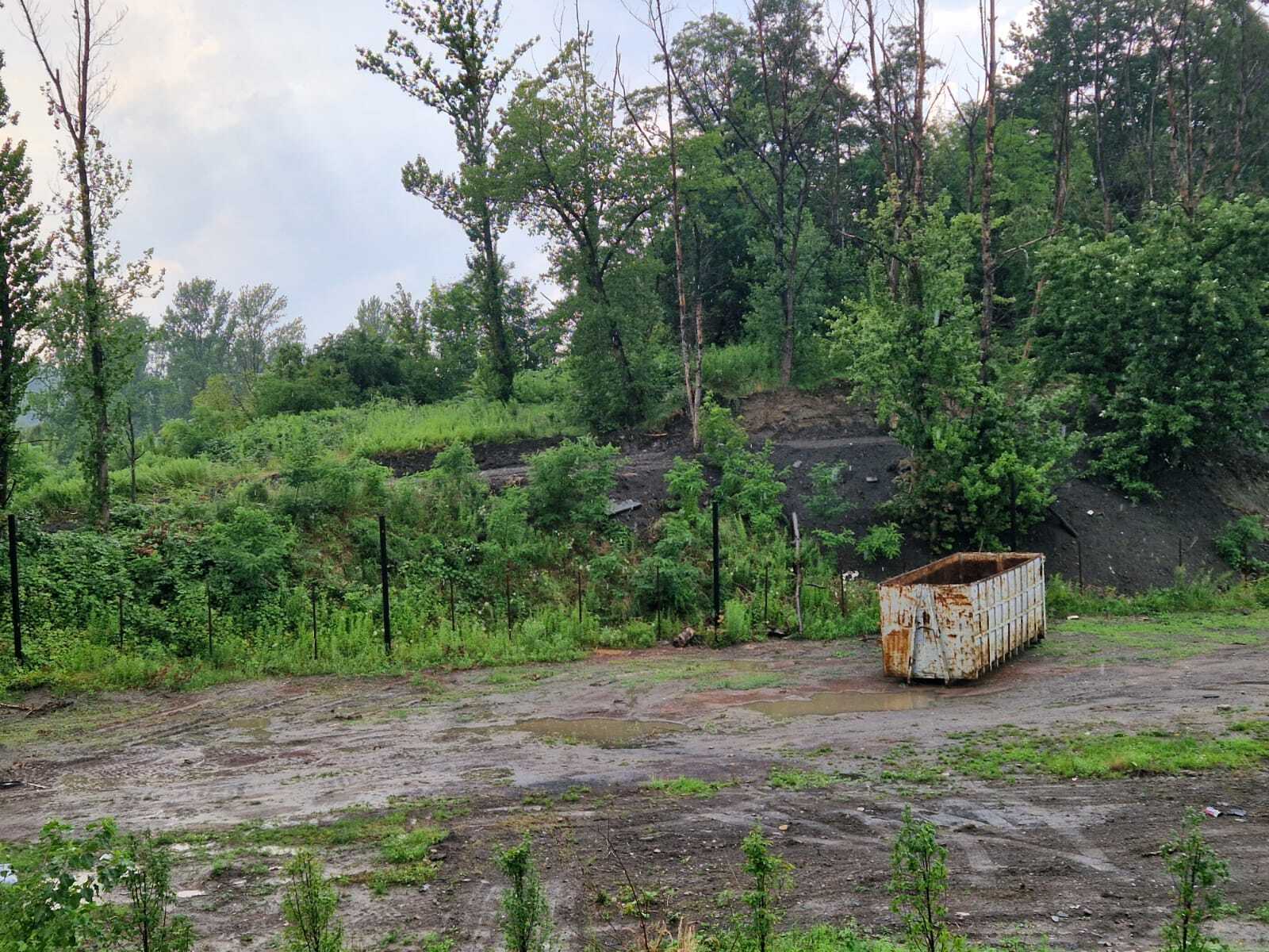 Przemieszczenie warstw hałdy przy stawie Kalina, Świętochłowice