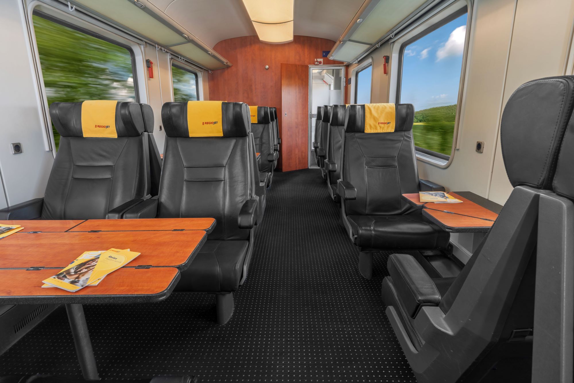 Regio Jet pociąg, klasa relax