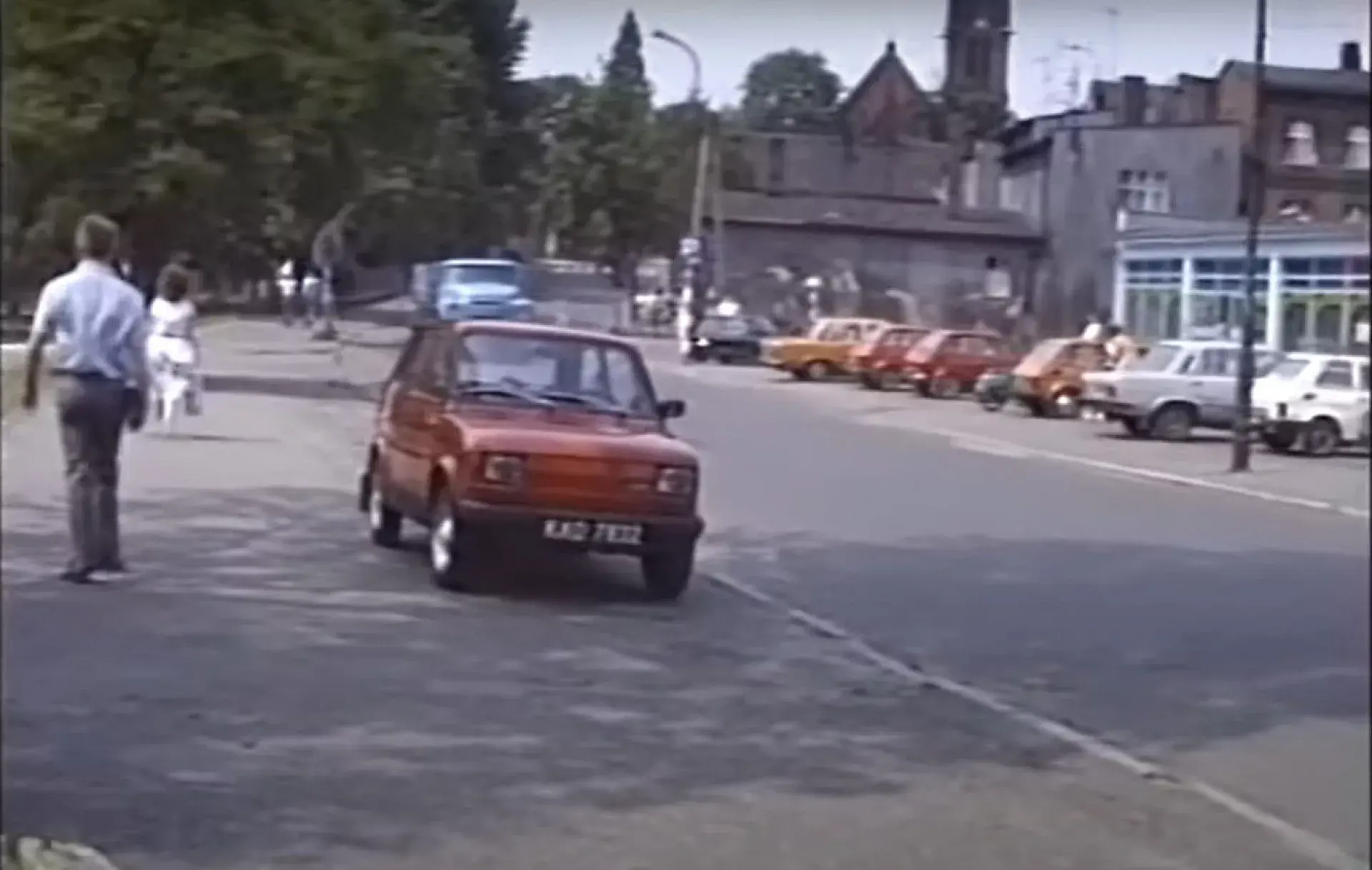 Pewex, cukiernia u Drożańskiego... Ruda Śląska w filmie z sierpnia 1988 roku. Czyste złoto i nostalgia