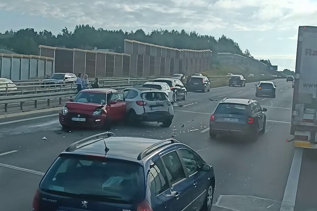 Ruda Śląska. Karambol z udziałem 6 samochodów na autostradzie A4. 19 sierpnia 2026