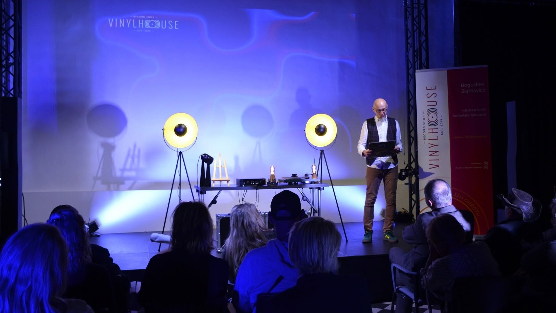 XI „KakauSzale” – Fest Literacki w Chebziu. „Śląskie Granie” – „Vinyl w Stacji Biblioteka”