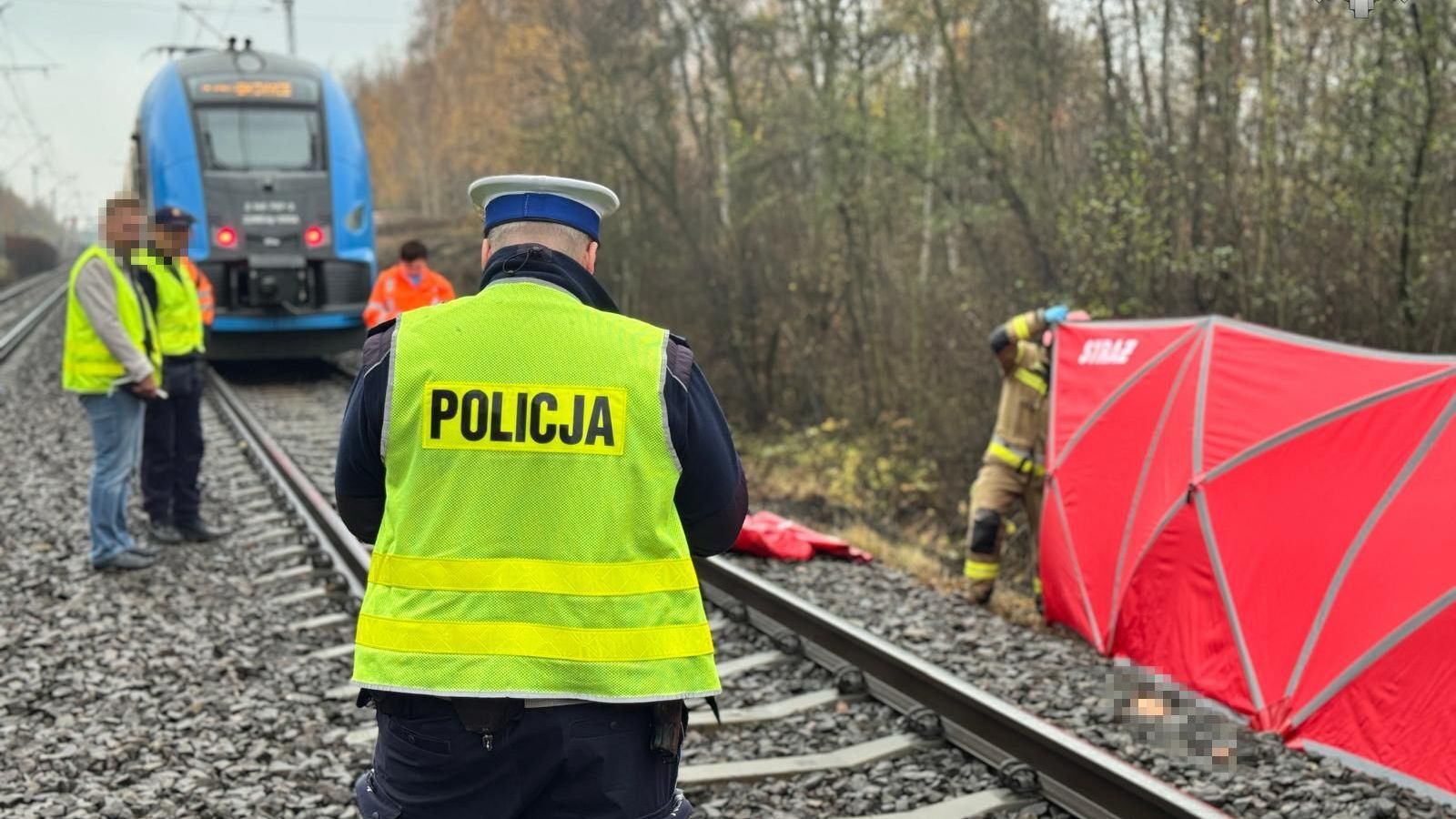 Tragedia na torach. Mężczyzna potrącony przez pociąg w Rudzie Śląskiej