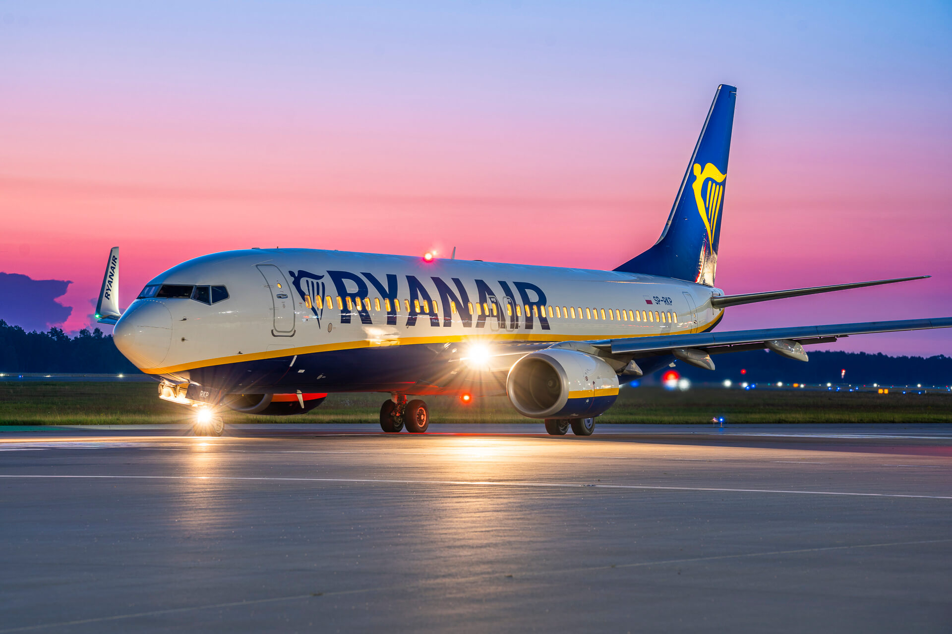 Ryanair poleci z Katowice Airport do Brukseli Charleroi