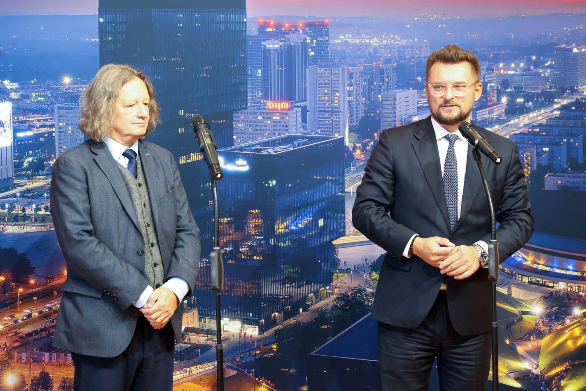 O współpracy z Uniwersytetem Śląskim podczas konferencji prasowej mówił Marcin Krupa, prezydent Katowic_fot. S. Rybok