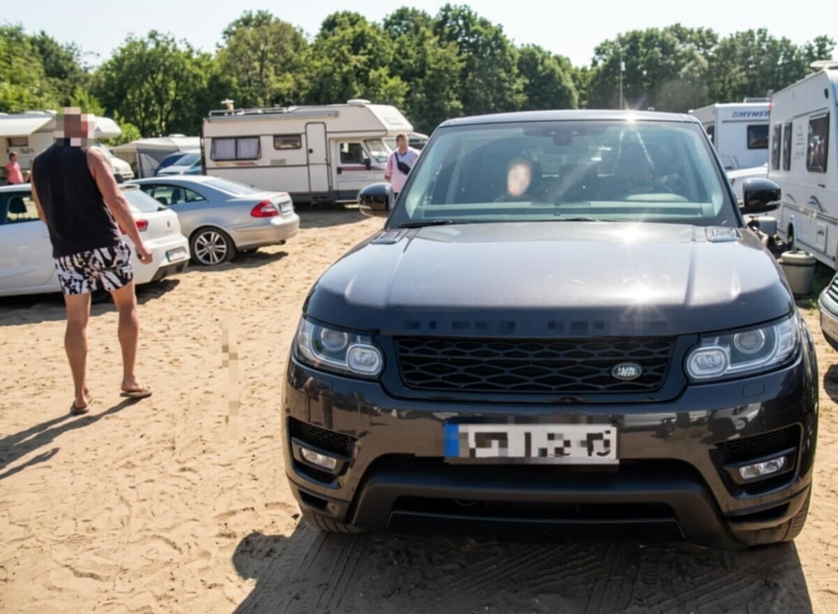 Rzeczyce, gm. Rudziniec, pow. gliwicki. Uszkodzenie pojazdów przez pijanego Ukraińca nad jeziorem Dzierżno Duże. 15 sierpnia 2026
