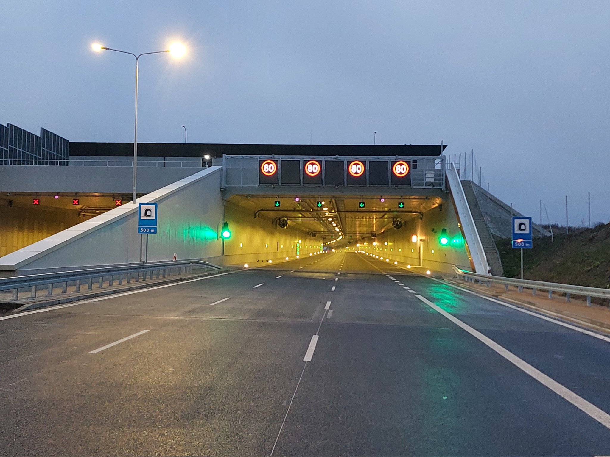 S52 Północna Obwodnica Krakowa, wlot tunelu