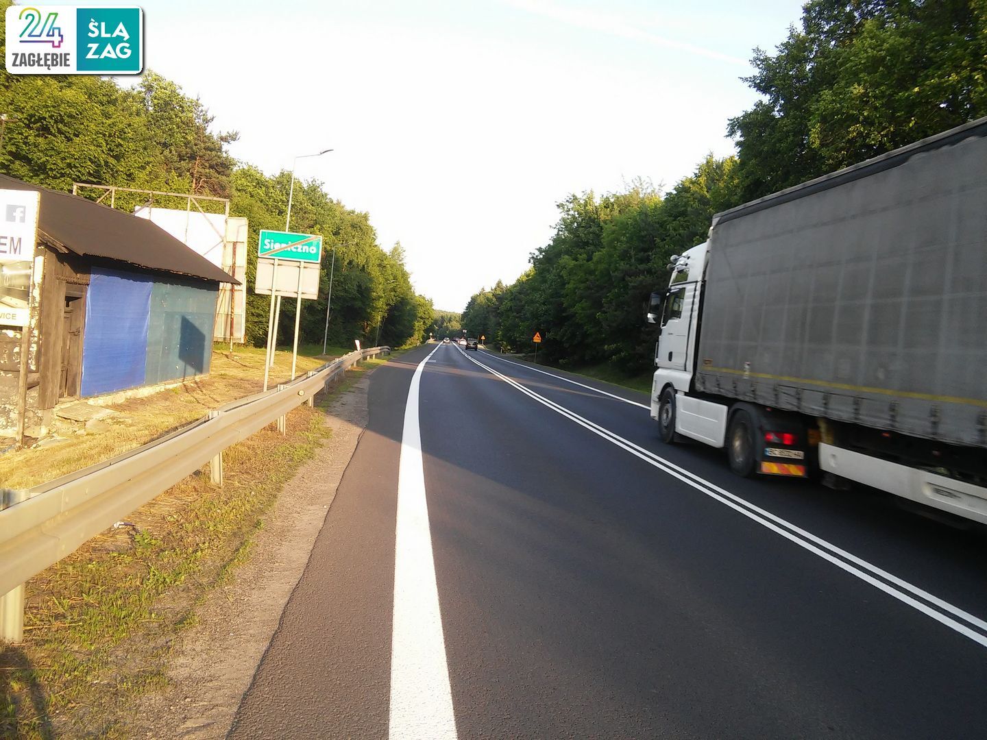 Sieniczno koło Olkusza. DK94 w pobliżu domu tragicznie zmarłej Doroty Bejgier. 17 czerwca 2025.