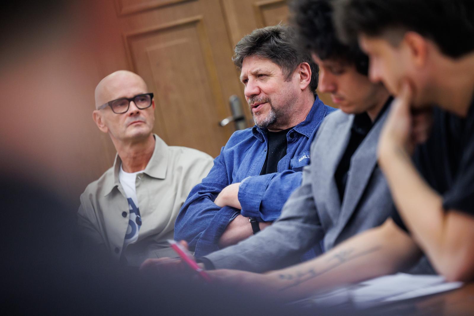 Slaski stol influ robocze fot Przemyslaw Jendroska 21 Copy