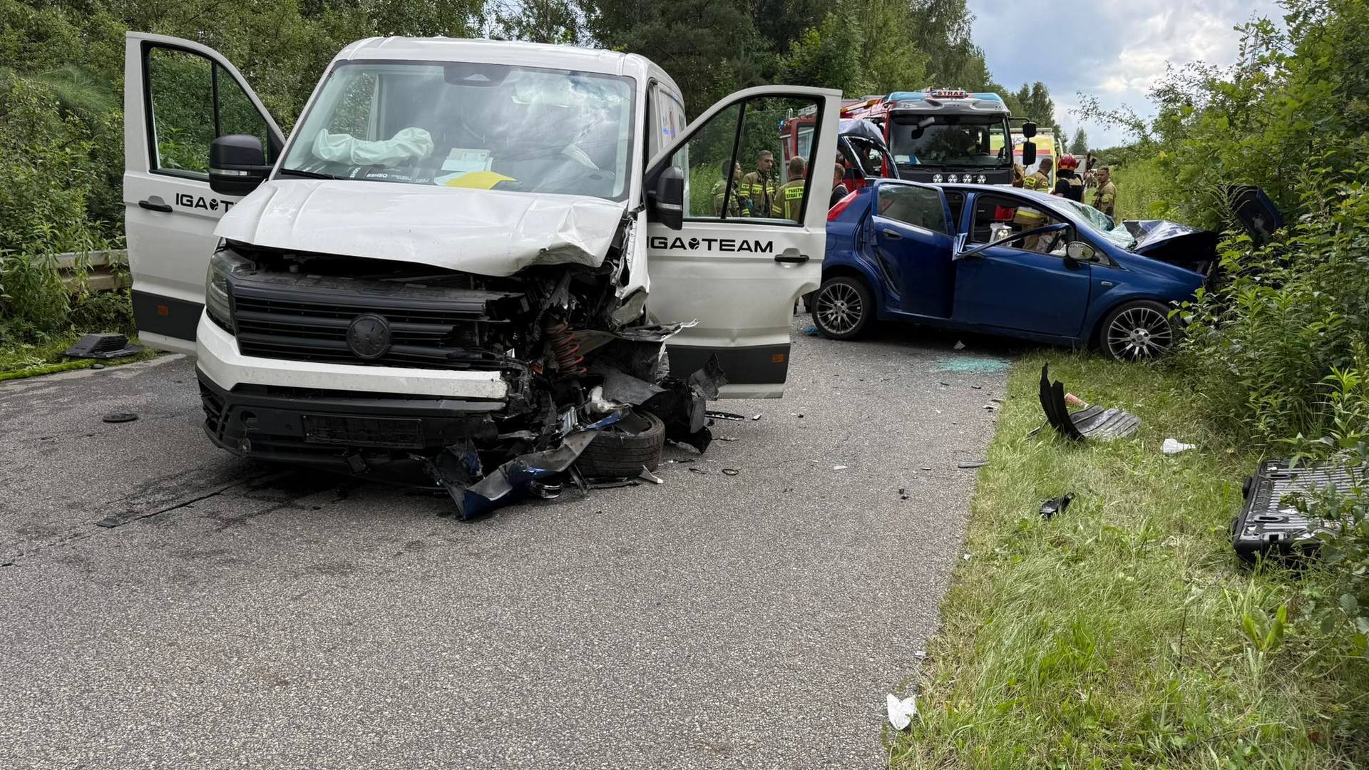 Sławków. Ul. Okradzionowska. Wypadek dwóch pojazdów. 6 sierpnia 2025.