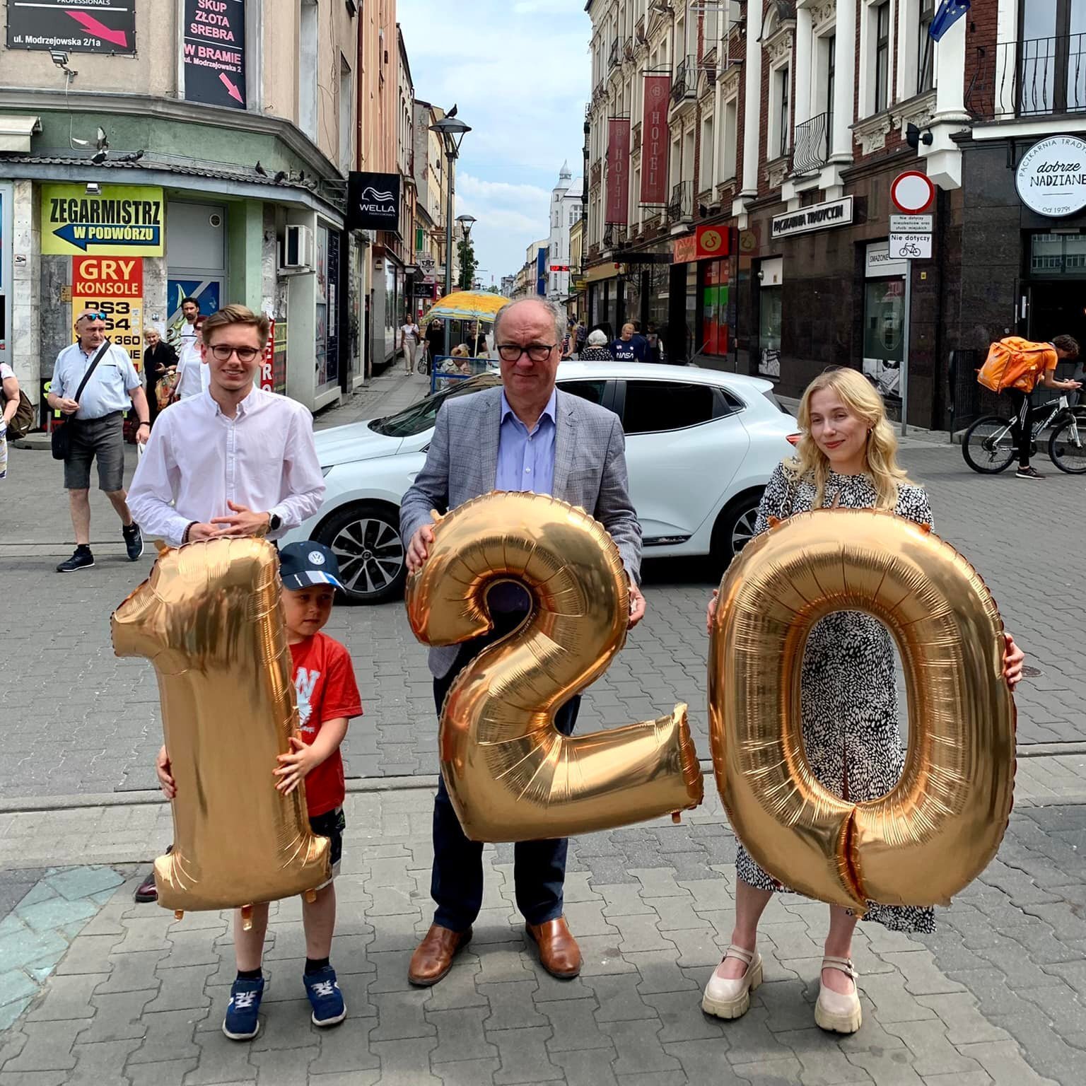 Włodzimierz Czarzasty w Sosnowcu, kilkanaście dni przed 120 rocznicą nadania praw miejskich. 6 czerwca 2022.