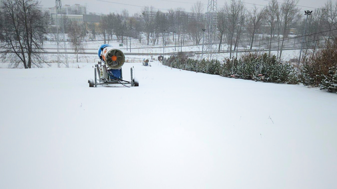 Sosnowiec Gorka Srodulska Wyciag Narciarski Zrodlo UM Sosnowiec 01