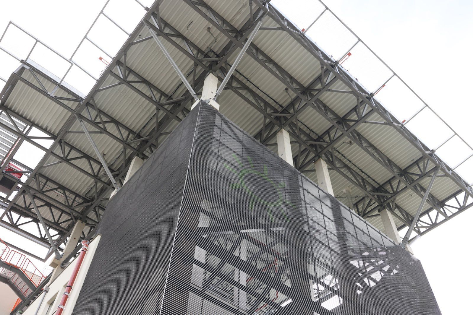 Sosnowiec-Klimontów. Centrum Zdrowia Dziecka i Rodziny im. Jana Pawła II. Otwarcie Lądowiska i Szpitalnego Oddziału Ratunkowego. 13 maja 2025.