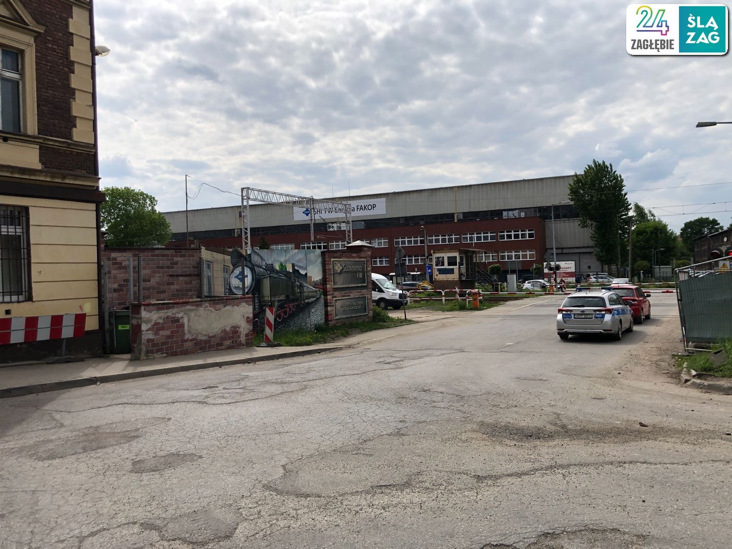 Sosnowiec-Konstantynów. Przejazd kolejowy między ulicami Stanisława Staszica i Piotrkowską a Chemiczną. 7 maja 2025.