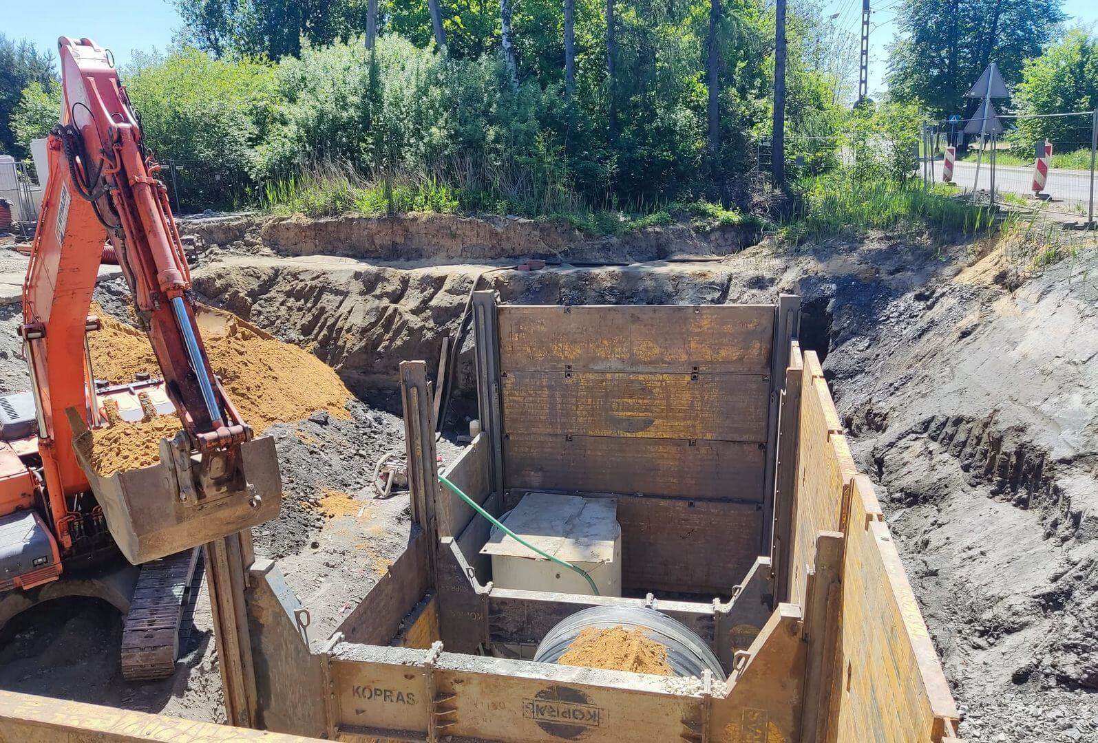 Sosnowiec-Ostrowy Górnicze. Budowa kanału tłocznego i instalacja kolektora. 1 lipca 2024.