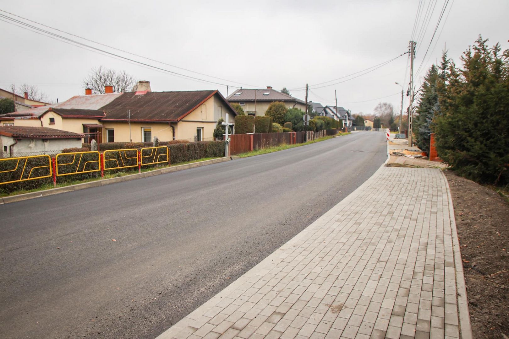 Sosnowiec-Ostrowy Górnicze. Budowa kanału tłocznego i instalacja kolektora. 15 listopada 2024.